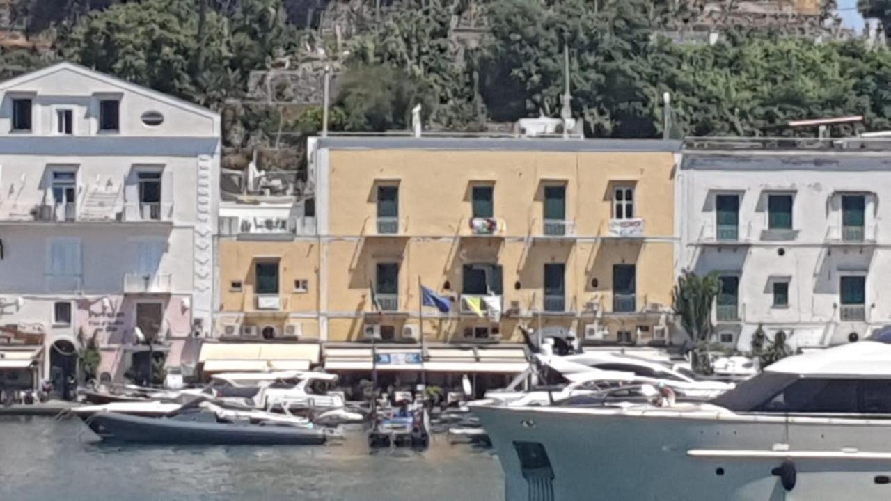 Panorama Da Cartolina Apartman Ischia Kültér fotó